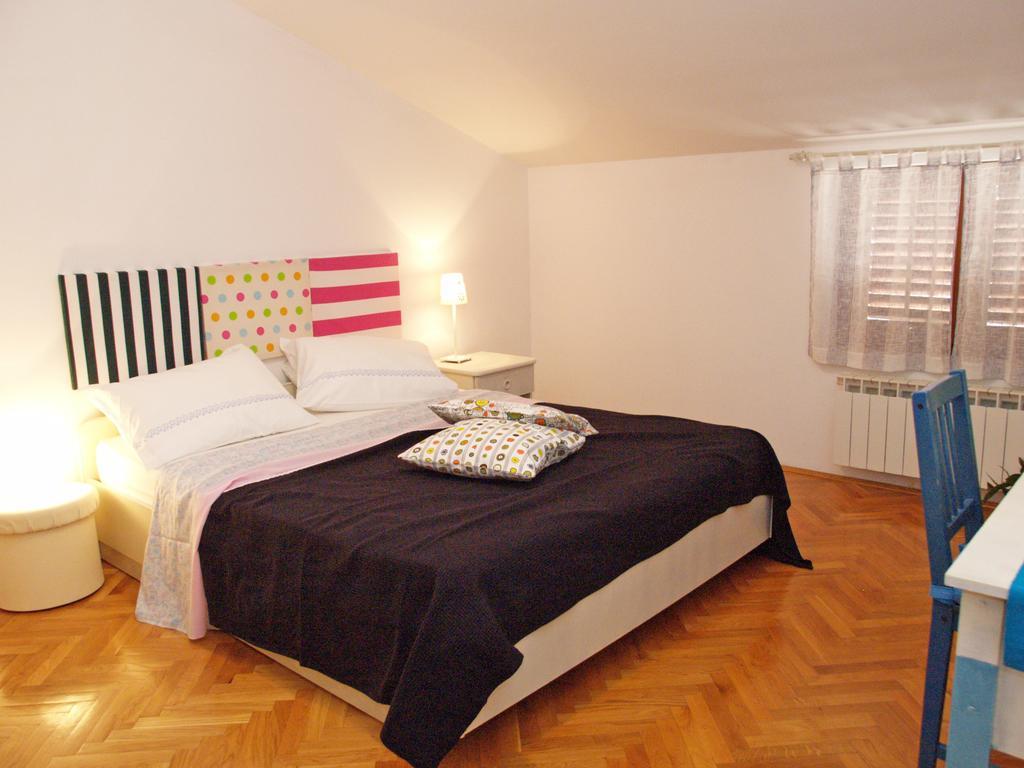 Family Friendly Apartments Pula Pokój zdjęcie