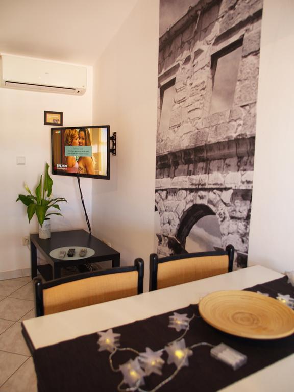Family Friendly Apartments Pula Zewnętrze zdjęcie